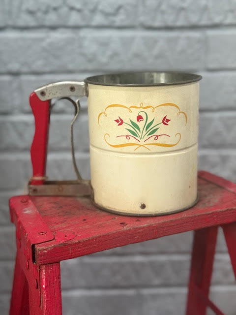 Vintage Sifter